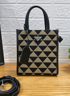 保罗彼得BGBB72850 女士新款包包托特包织物老花面料 手提 单肩包