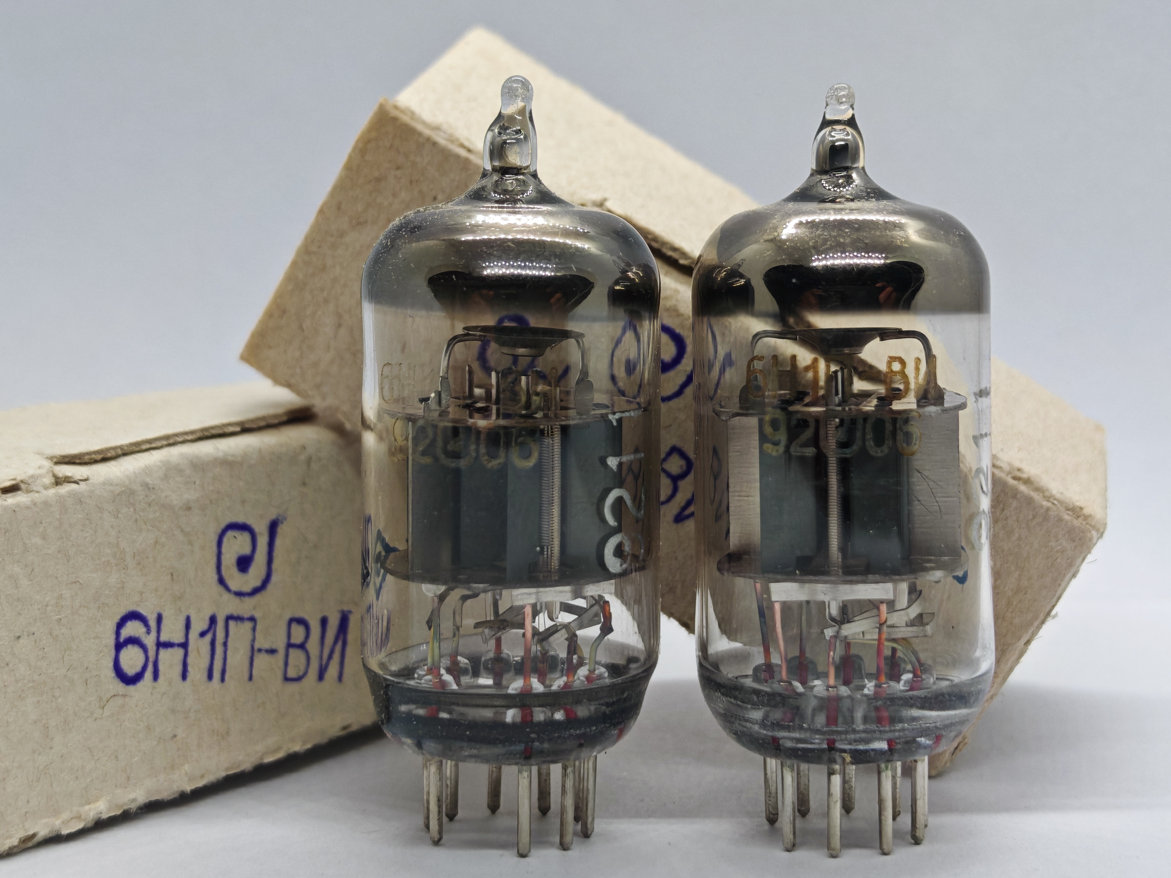 毒声管 苏联烫金字6H1n-BN升级6N1/ECC85/6AQ8长寿命高可靠电子管