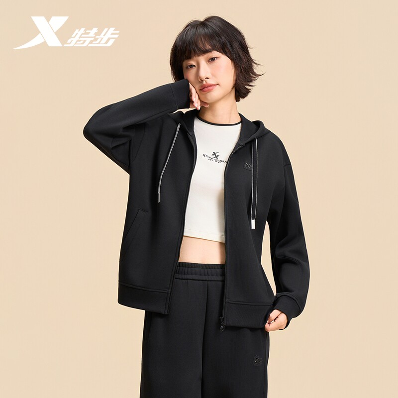 特步连帽外套女2026年秋季新款针织宽松女装运动上衣975328940571