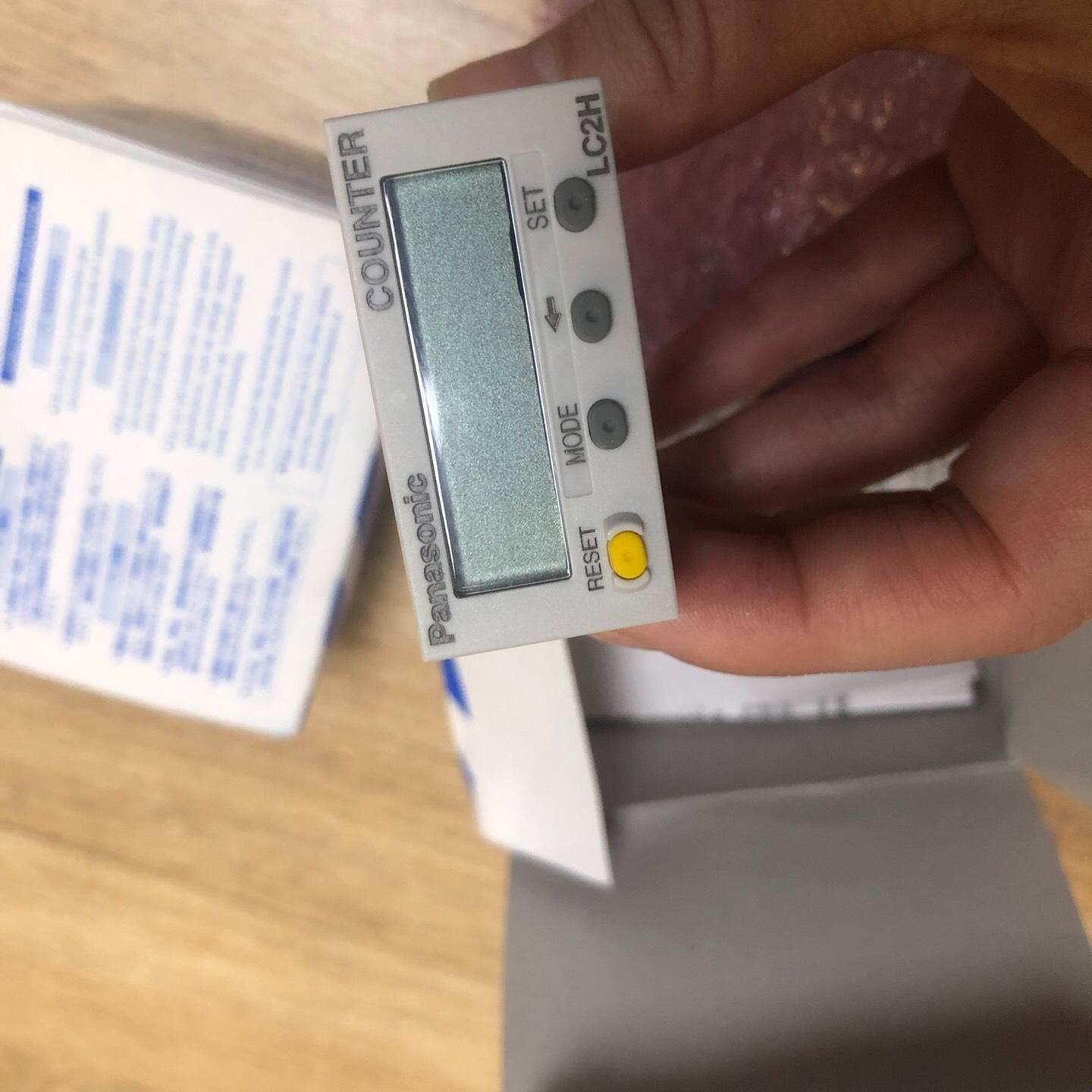 计数器LC2-FEW-B-DC24V A