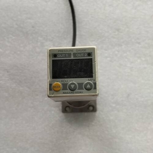 NAGANO KEIKI ZT67-2Q6压力传感器 拆机件