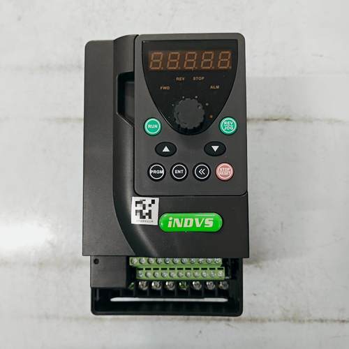 Y500-XS0040G3 4KW 380v 英杰思变频器功