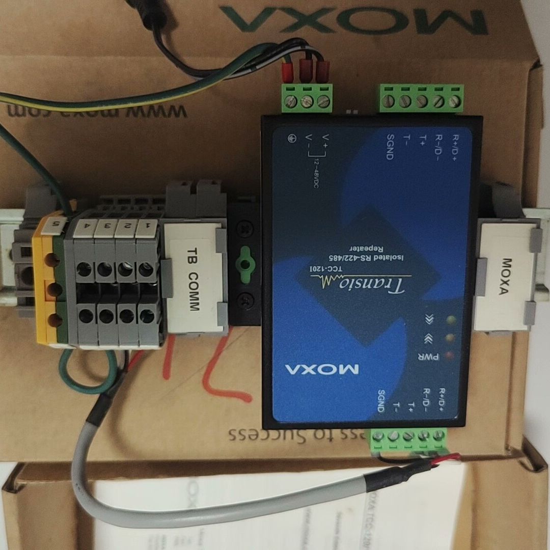 【台湾MOXA光电转换器】