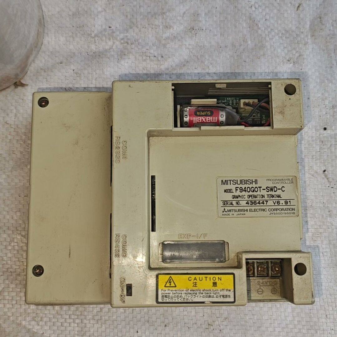 工控屏幕 f940got-swd-c 功能正常 成色如图