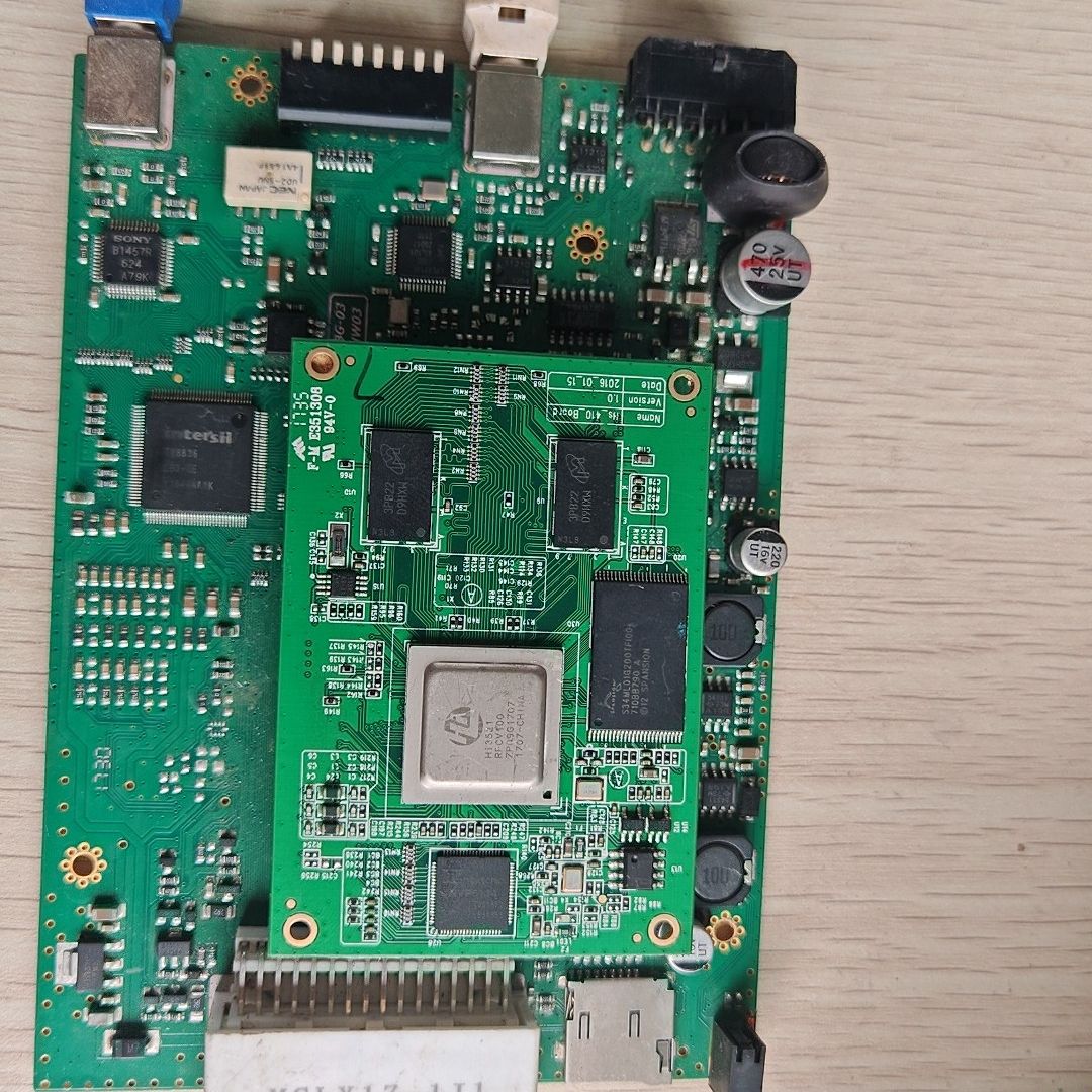 360一体机主板 适用于雷克萨斯车型 配件价出。实物如图 板