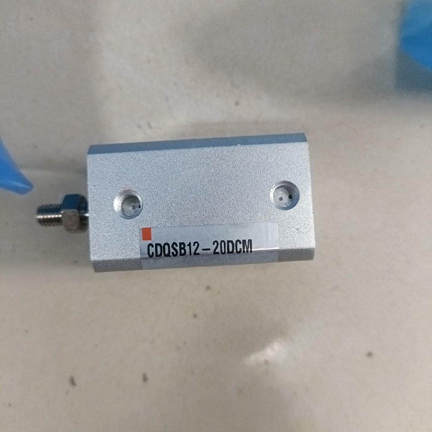 气缸cdqsb12-20dcm就