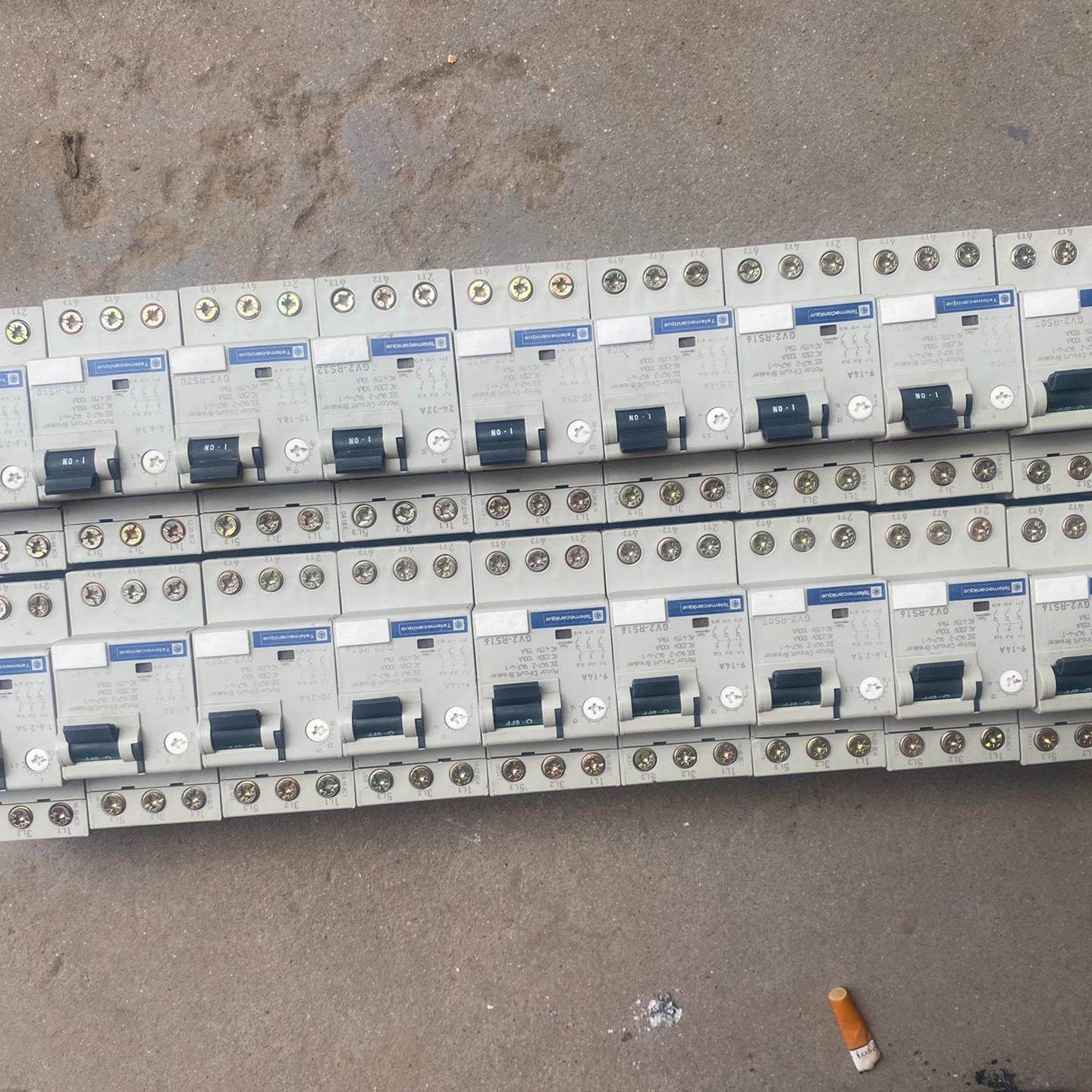 出售拆机电动机断路器GV2-RS16成色漂亮18台