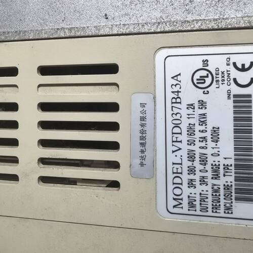 台达VFD037B43A变频器 3.7KW 380V三相
