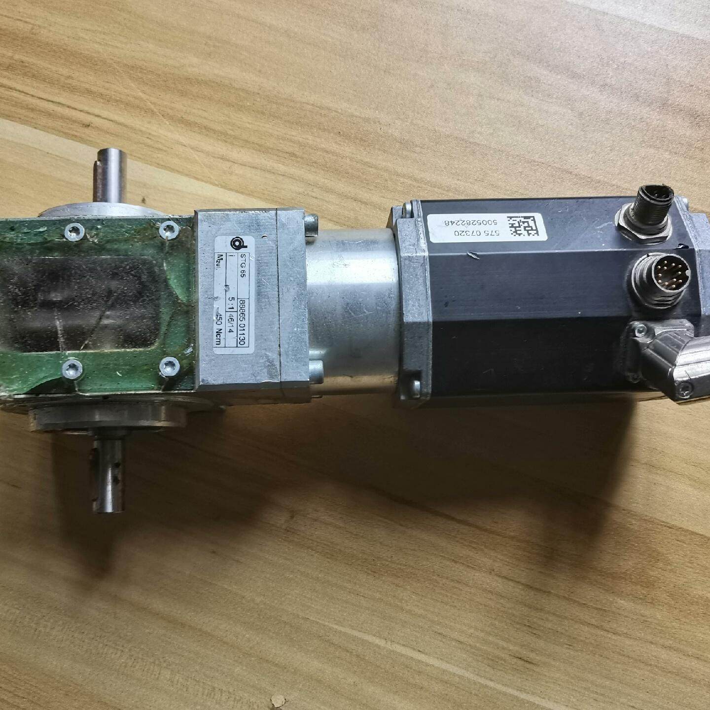 德恩科伺服电机 BG75X25PI 拆机