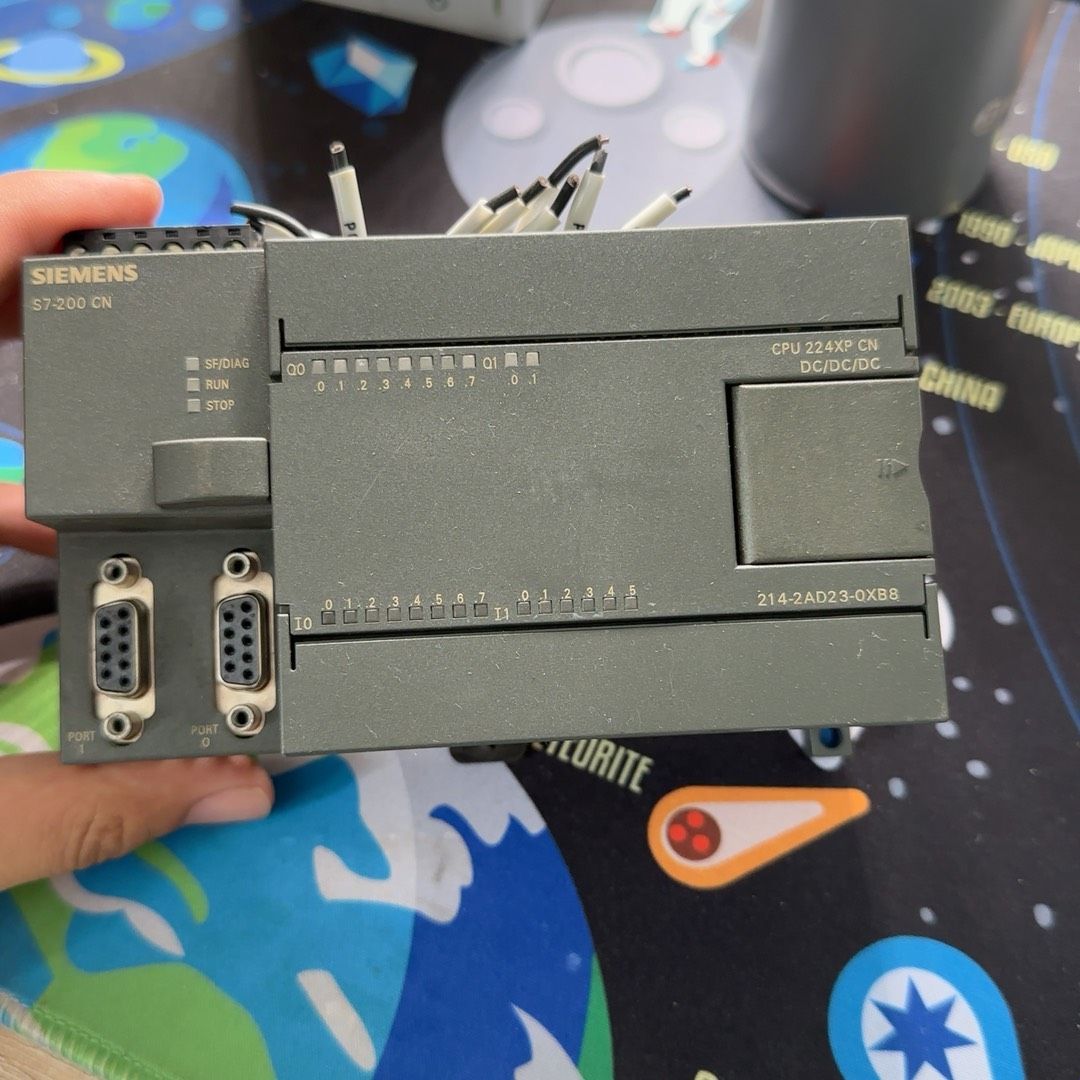 PLC 6ES7 214-2AD23-0XB8