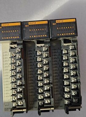 CQM1一ID212 拆机 如图所示（）正