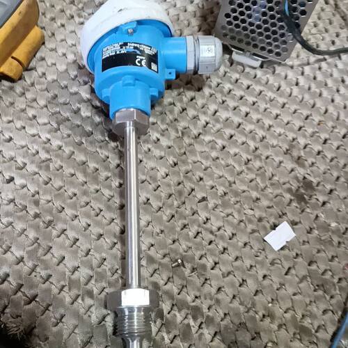 E+H温度传感器TR10-AAA3CASXB3000   L