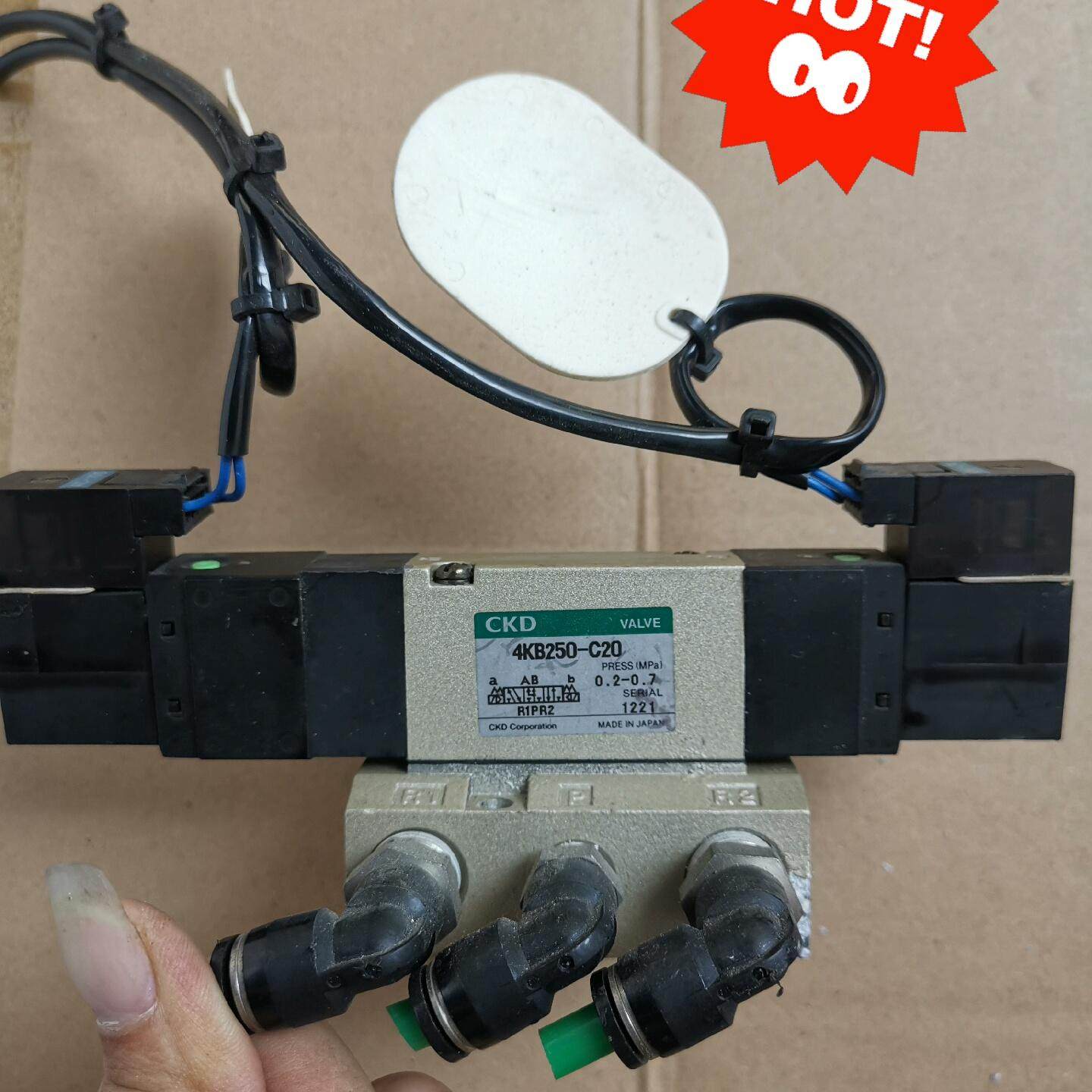 CKD电磁阀4KB250-C20