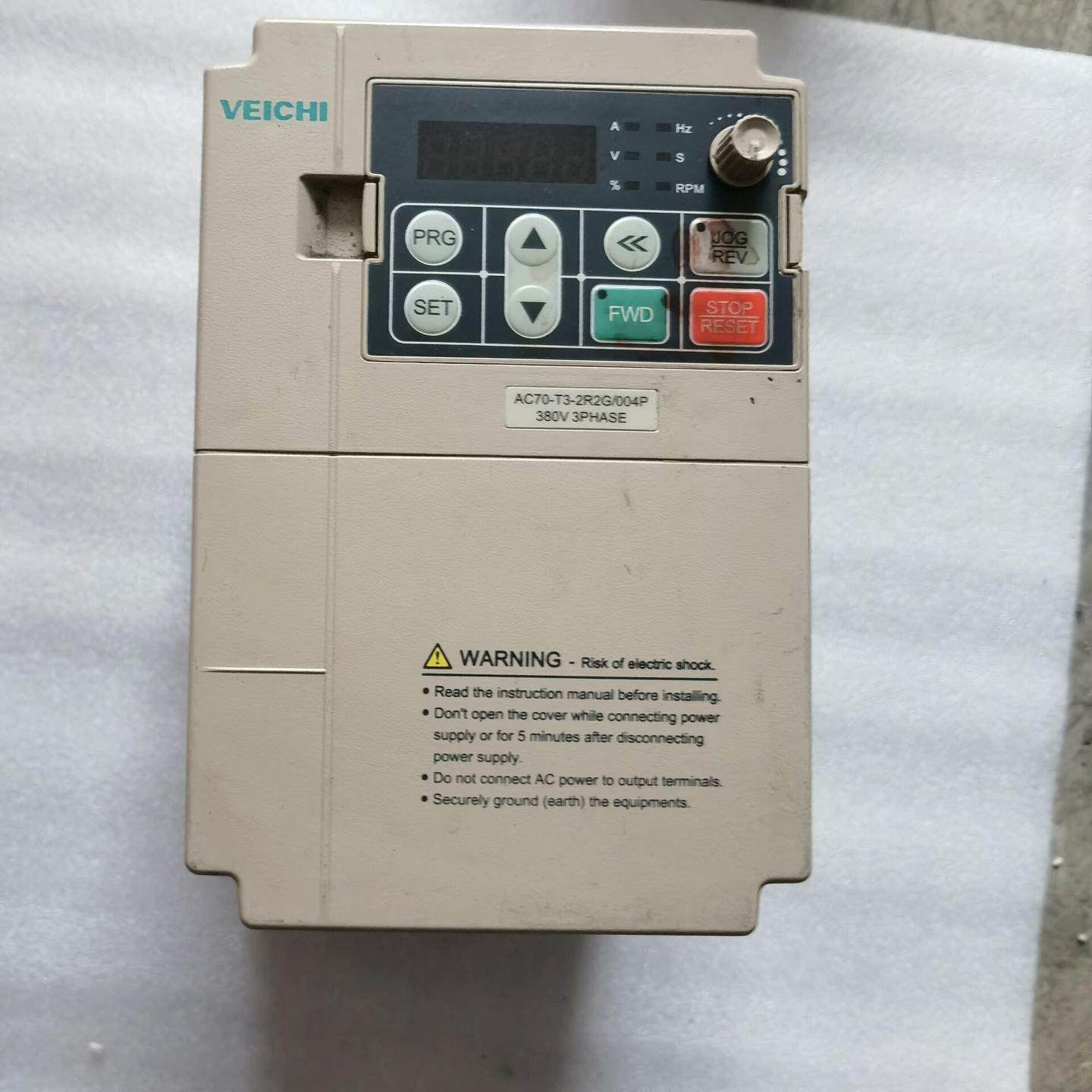 伟创变频器AC70-T3-2R2G/004P！三相380V