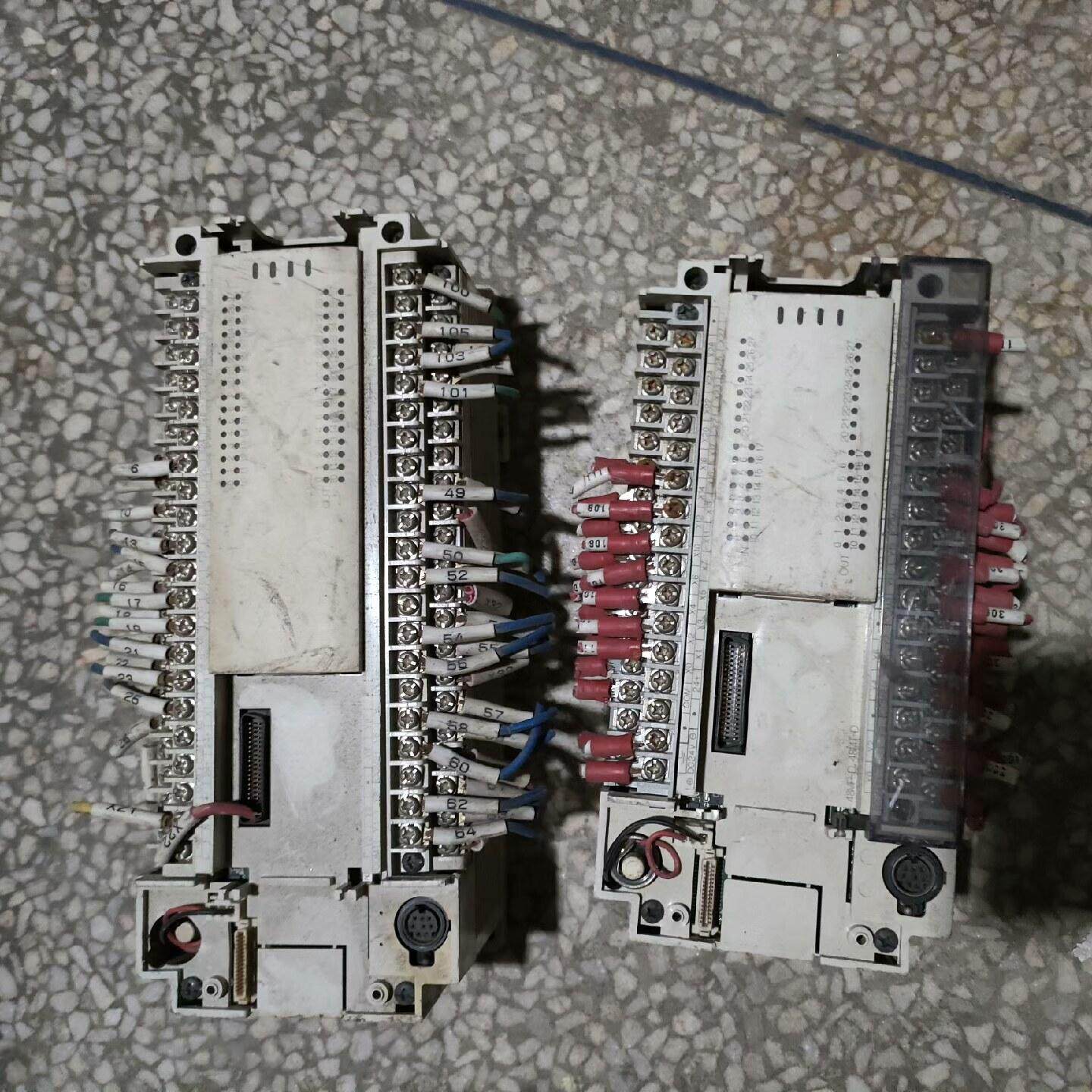 PLC  FX2N-64MR-001 FX2N-48MR