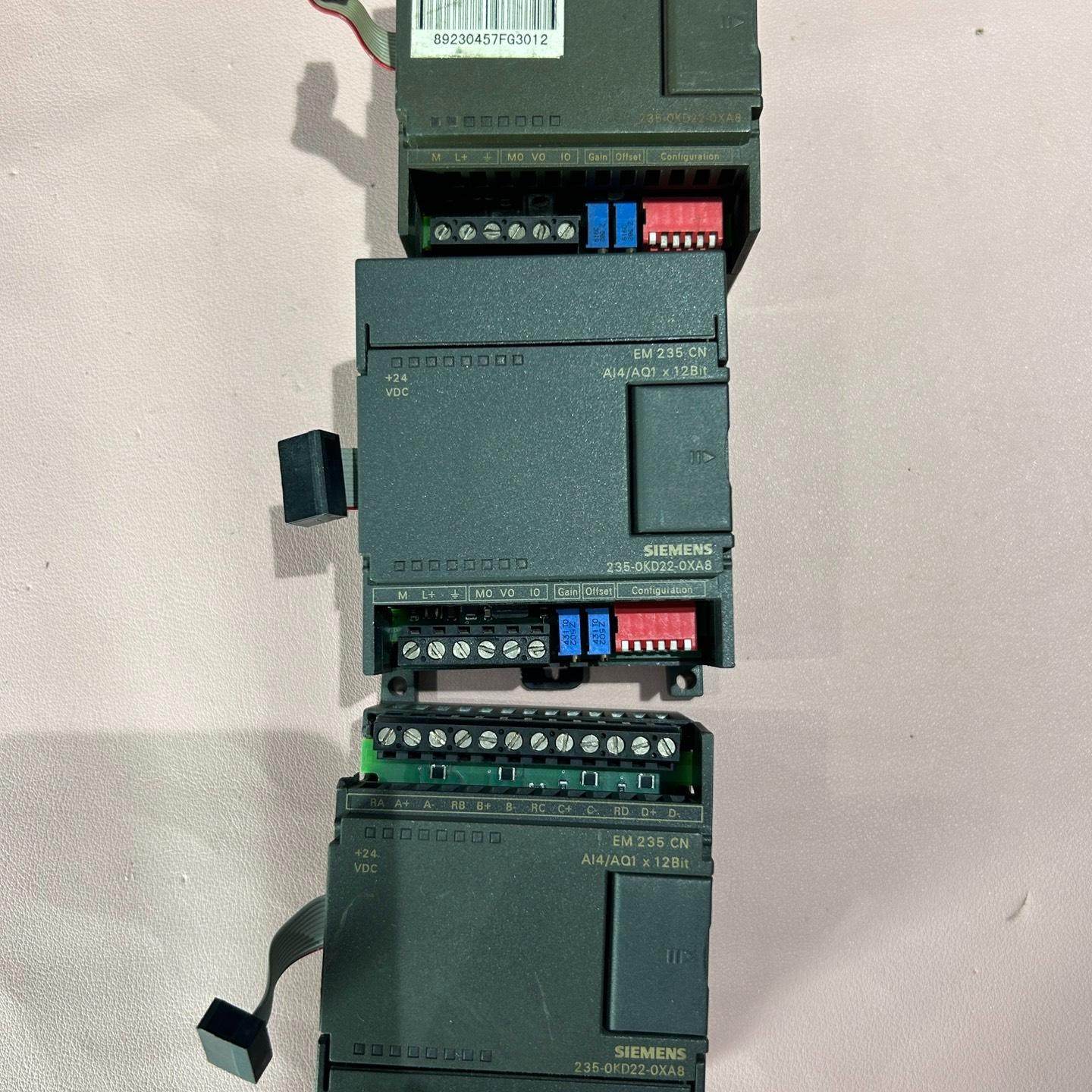 PLC 型号：6ES7235-0KD22-0XA8 原