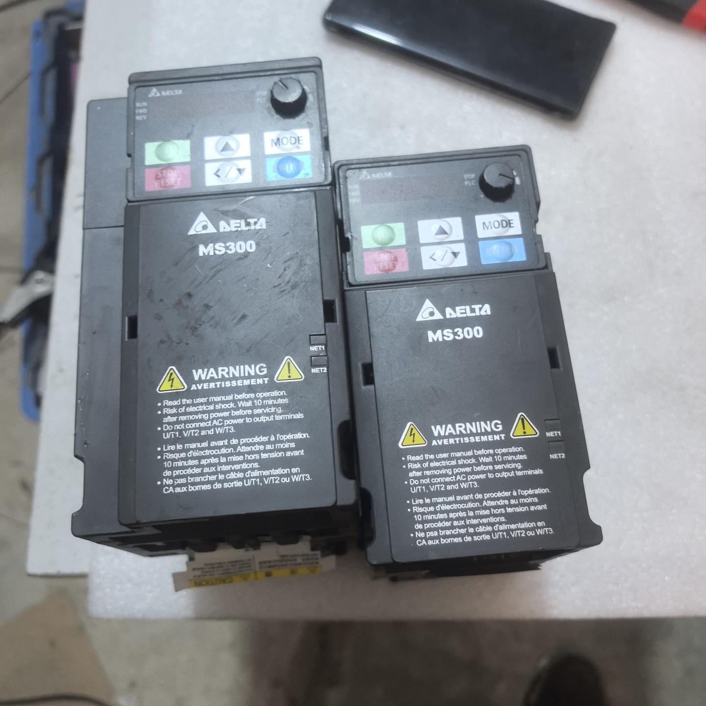 台达MS300变频器两台 型号：VFD4A8MS21AFSA