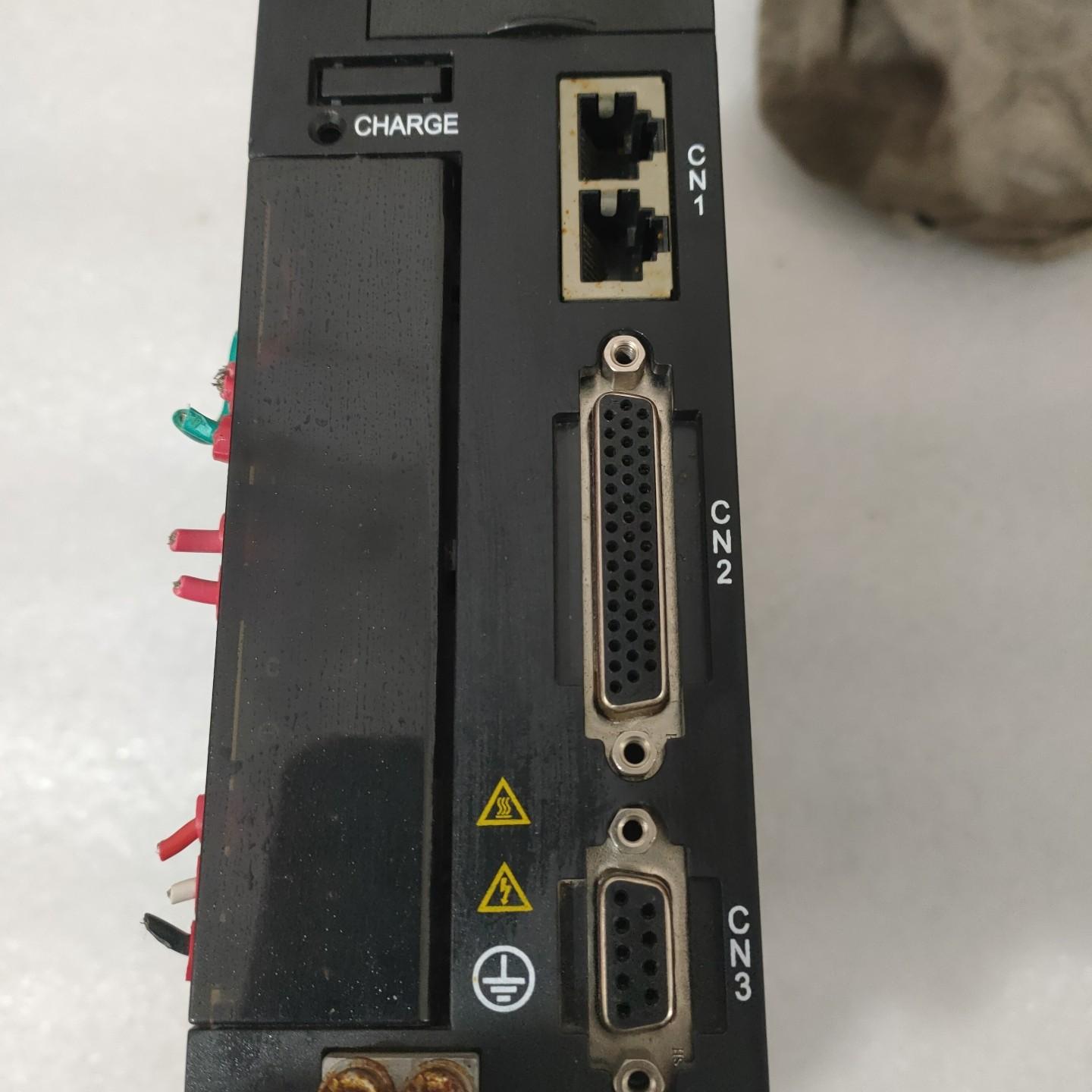 东菱伺服驱动器EPS-B2-0D75AA-A000 拆机