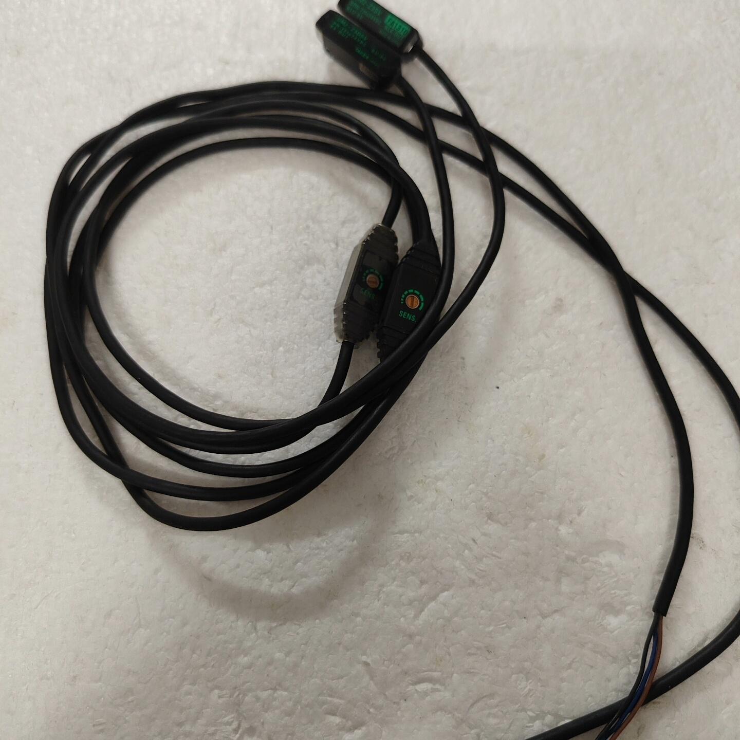 TAKEX竹中UM2-Z3SV./Z3DSV漫反射光电开关