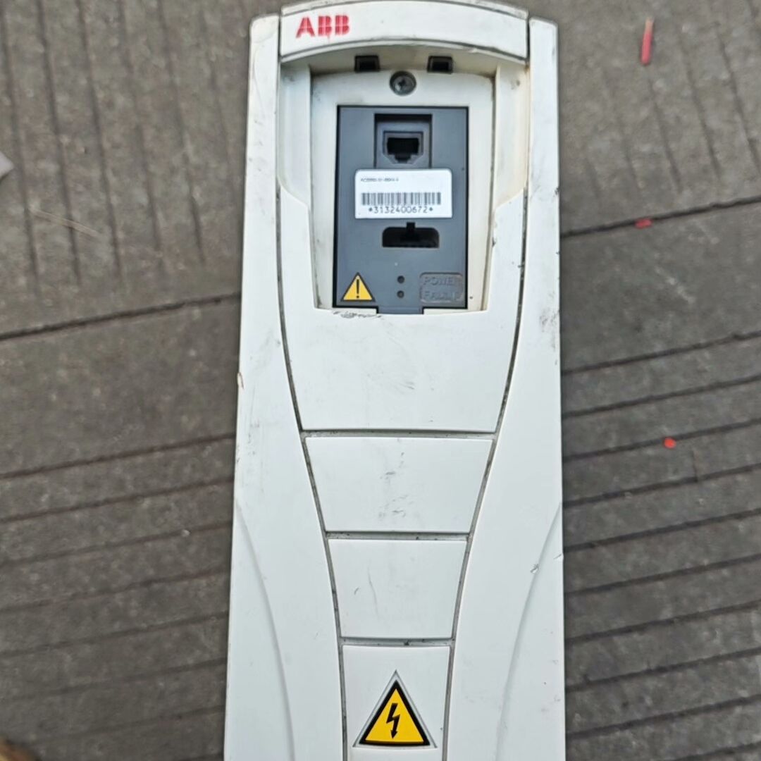 变频器 ACS550-01-05A4-4 2.2/1.