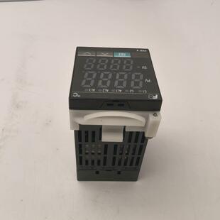 出PXR 型号PXR4TAY1 8W000 4温控器