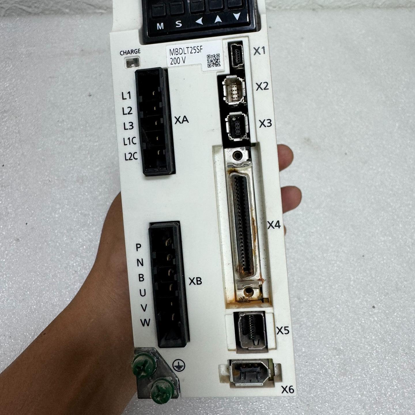 400W伺服驱动器MBDLT25SF