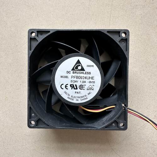 PFB0924UHE台达变频器DC24V 1.22A 90×