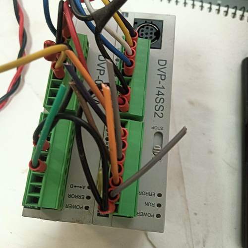 台达PLC模块DVP-14SS2 拆机品 功能正常。外观成色