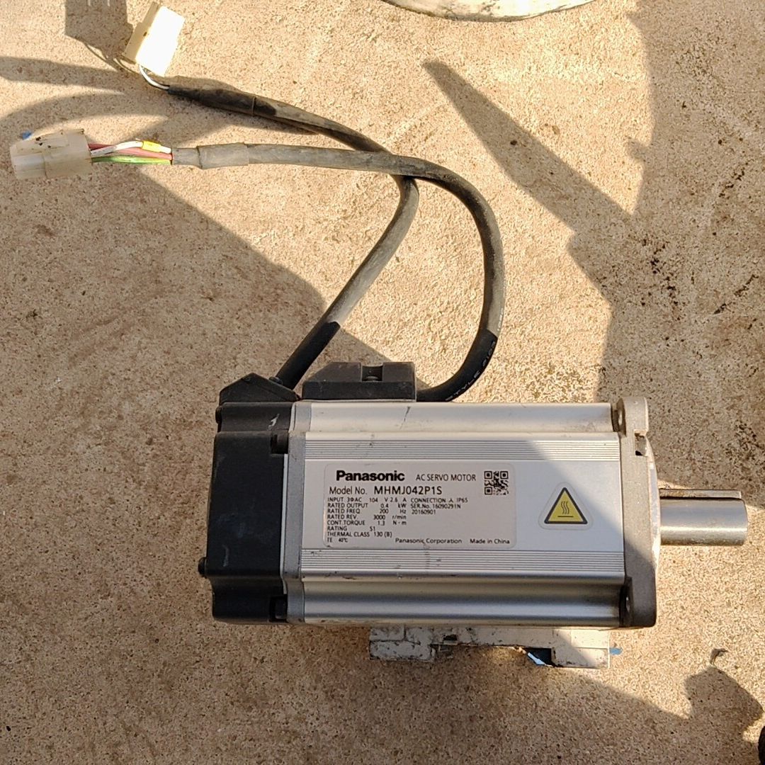 伺服电机 型号MHMJ042P1S 成色照片视频自己看包