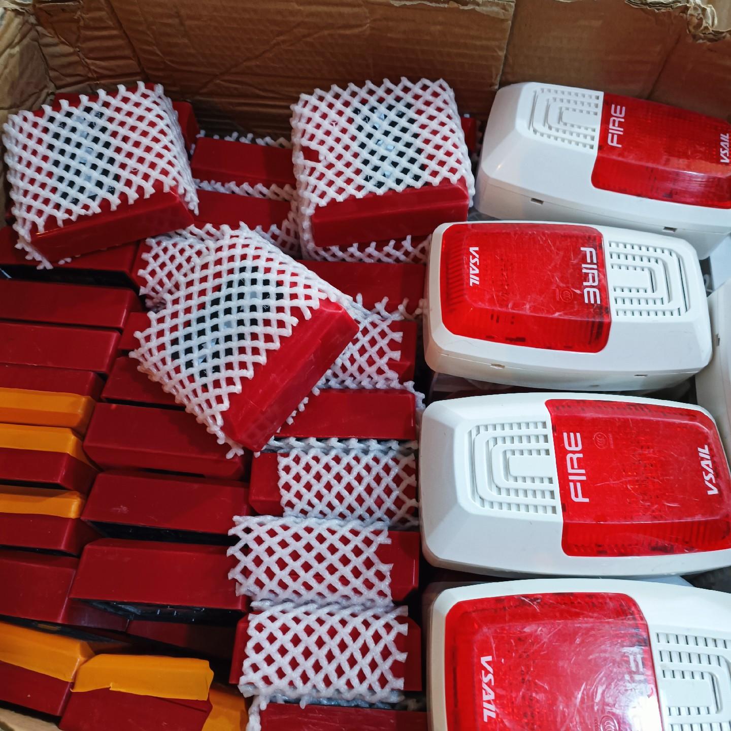 福赛尔手动火灾报警按钮J-SAP-M-V6652D型26套。