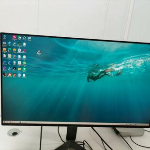 LG 27GP95U显示器 屏幕有严重划痕 功能正常。接口齐