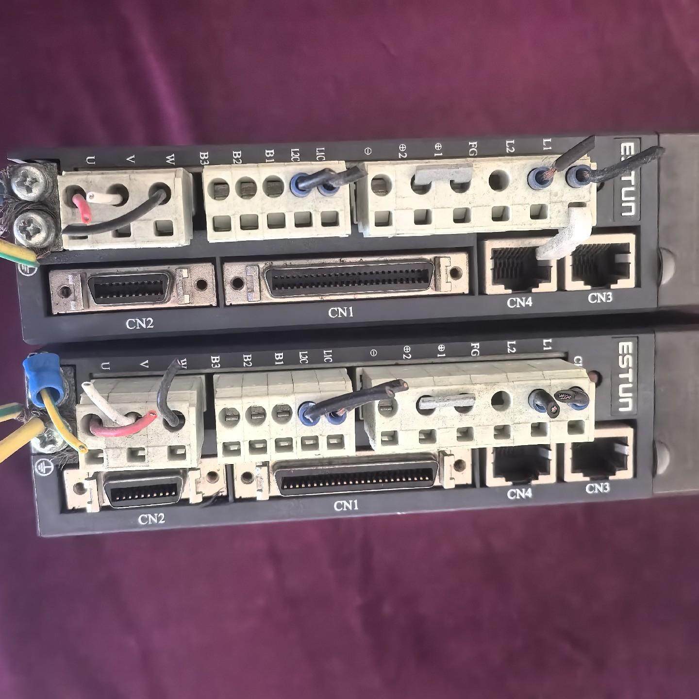 ESTUN埃斯顿PRONET-04AMG伺服驱动器两个！40