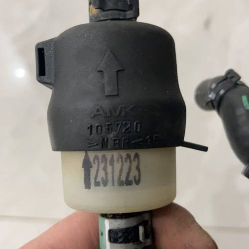 打气泵进气滤芯 AMK的 正常拆车拆下 品质好 过滤性强