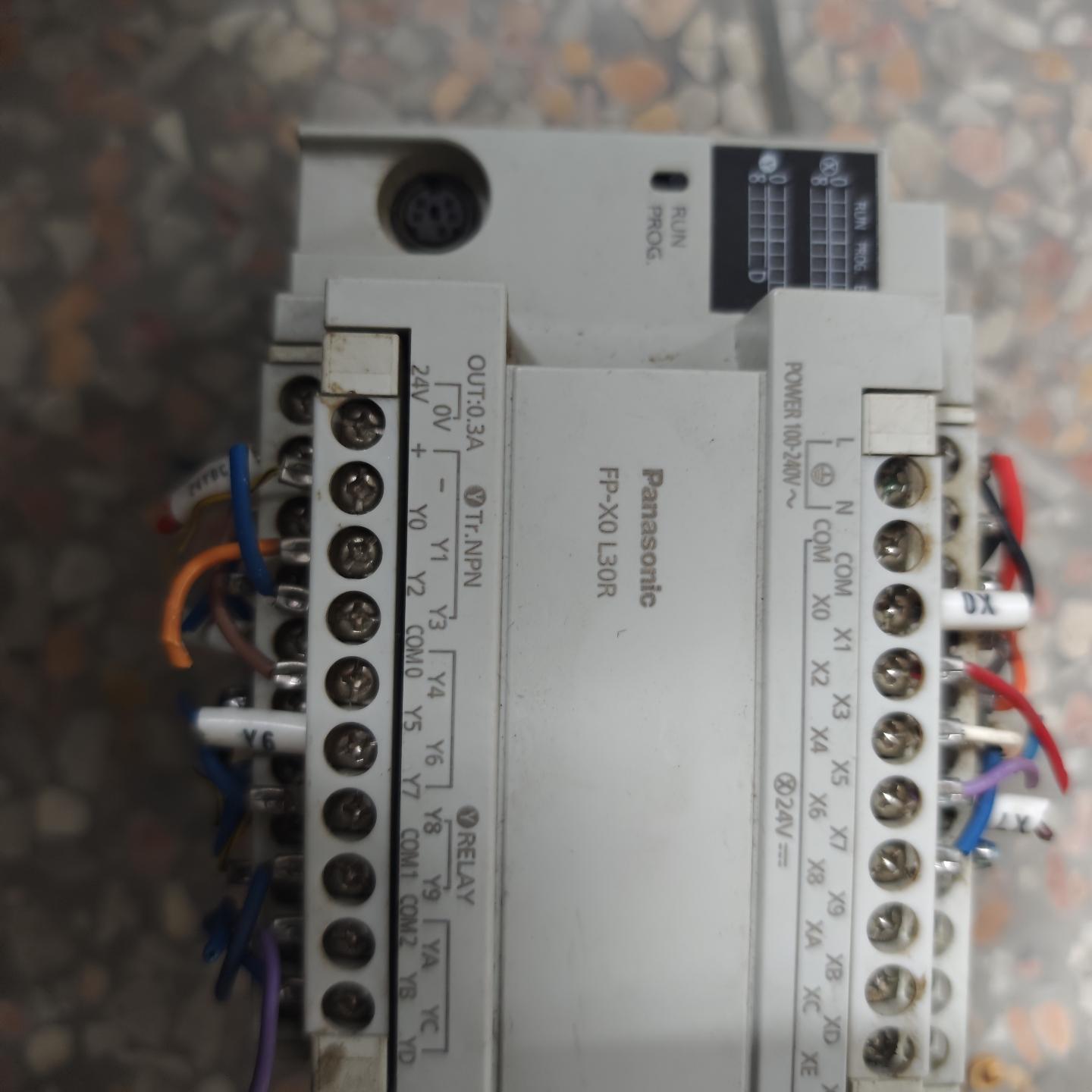 PLC FP-X0 L30R 九五成新 功能完好 无拆修