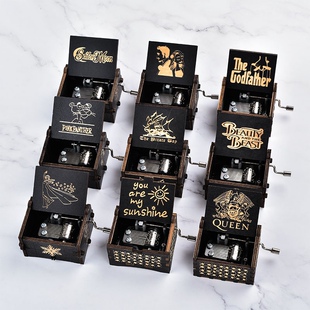 哈利波特权利游戏音乐盒手摇八音盒送礼品小王子名画欧美电影主题