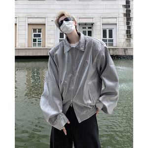 23秋季亮面垫肩男士夹克金属丝光酷帅风衣短款外套JK04-P138现货，男装夹克，电商B288