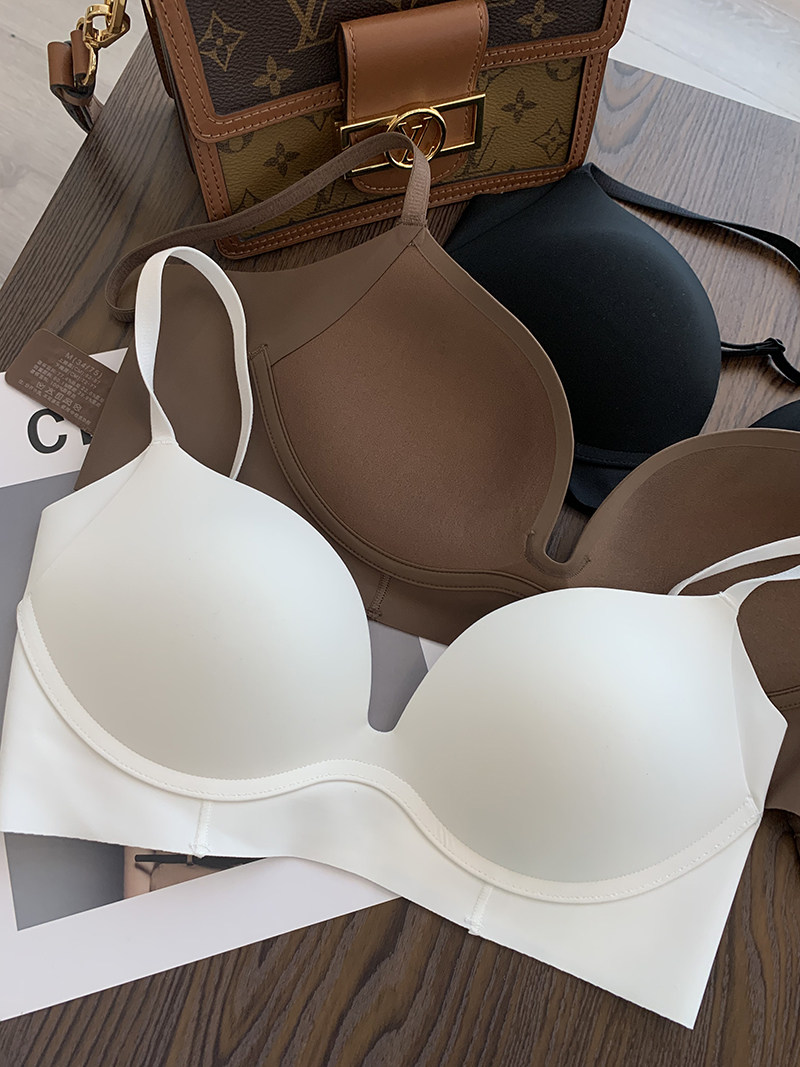 篙级真丝文胸无钢圈无痕3d立体杯裸感内衣桑蚕丝聚拢光面薄款四季