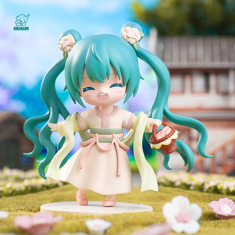 正版初音未来曲云裳系列盲盒玩具礼物潮玩手办桌面摆件公仔玩偶