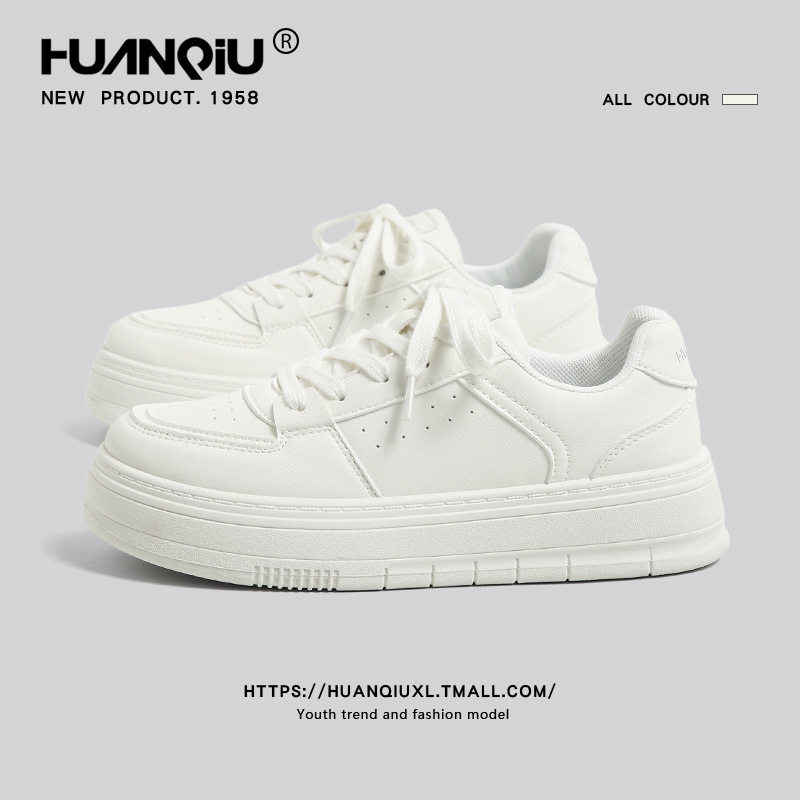 环球小白鞋女款冬季2024新款白色厚底面包板鞋百搭学生运动休闲鞋