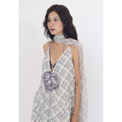 無丛 NO SERVICE 格纹撞色吊带宽松连衣裙配飘带头花度假连衣裙