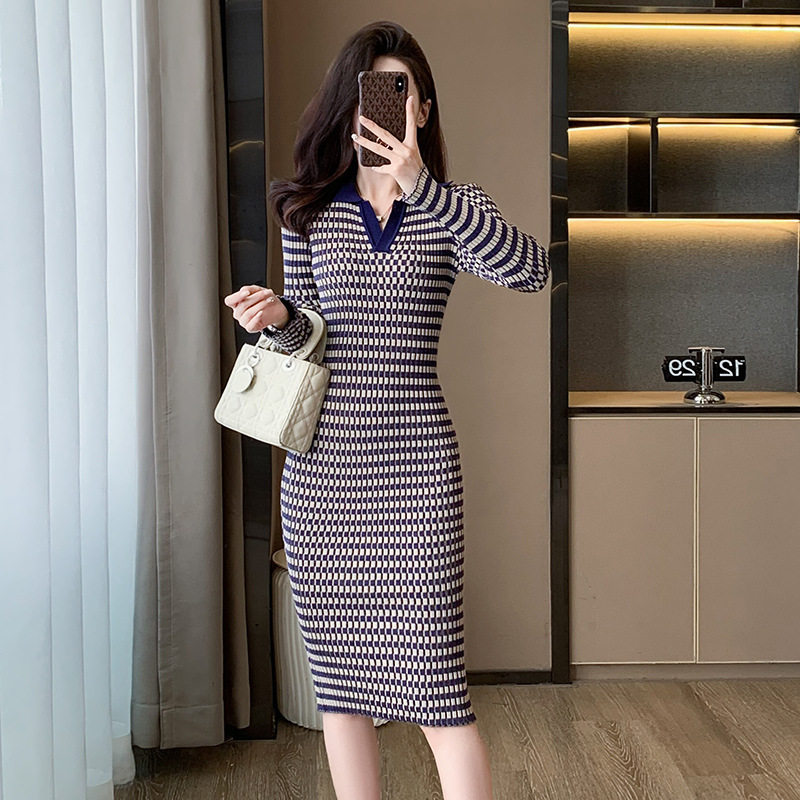 小香风秋冬加厚修身显瘦包臀毛衣裙长款过膝打底条纹针织连衣裙女