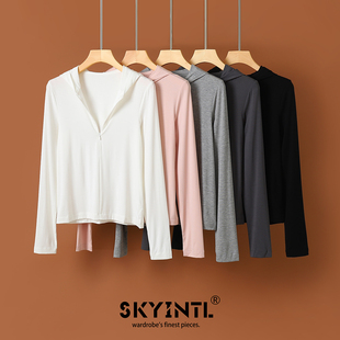 SKYINTL蚕丝养肤修身运动美式帽衫女薄款连帽T恤女长袖短款上衣女