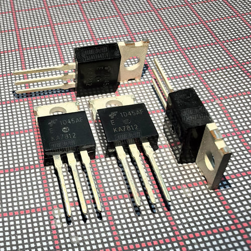 KA7812三端稳压管晶体管三极管