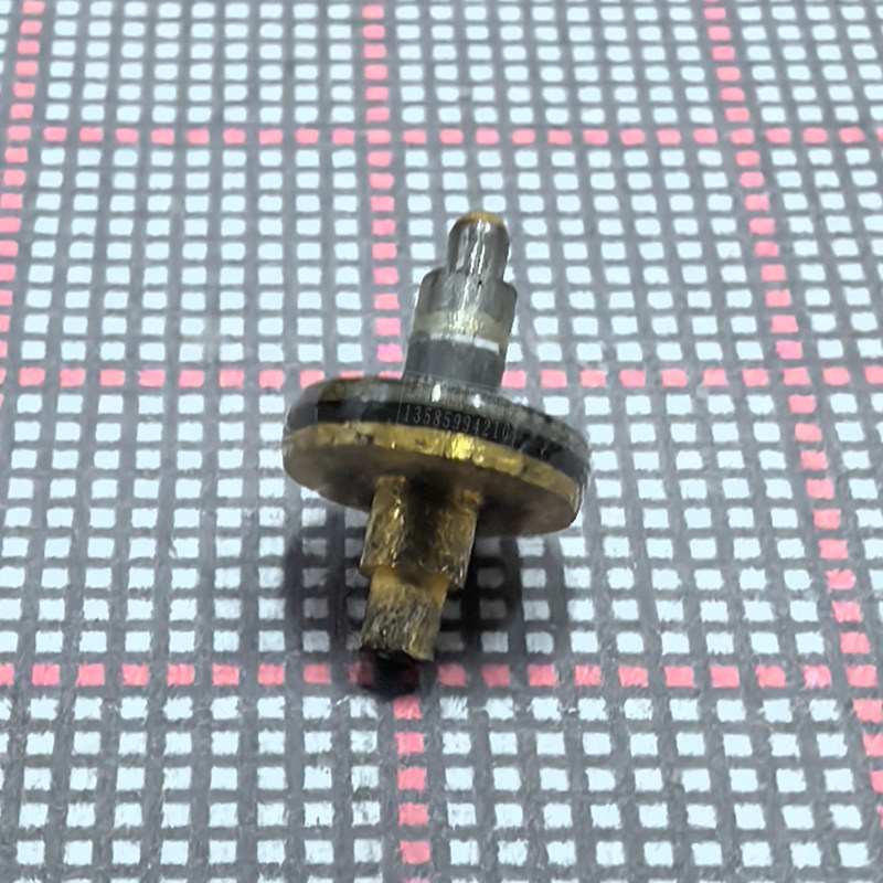 检波二极管2v8C成都亚光现货