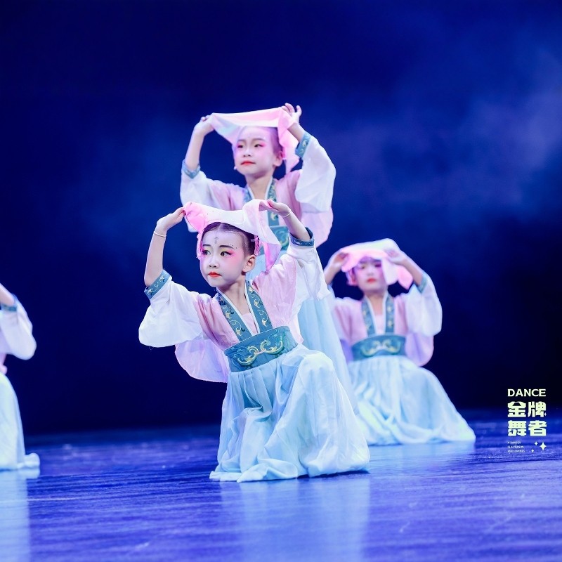 儿童古典舞初夏演出服汉唐舞中国风古装表演襦裙阮郎归汉服