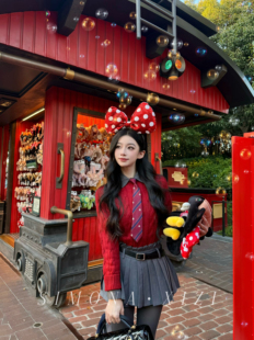 SIMONA 圣诞莓果 酒红麻花套头绞花纯色毛衣灰色衬衫短款修身百搭