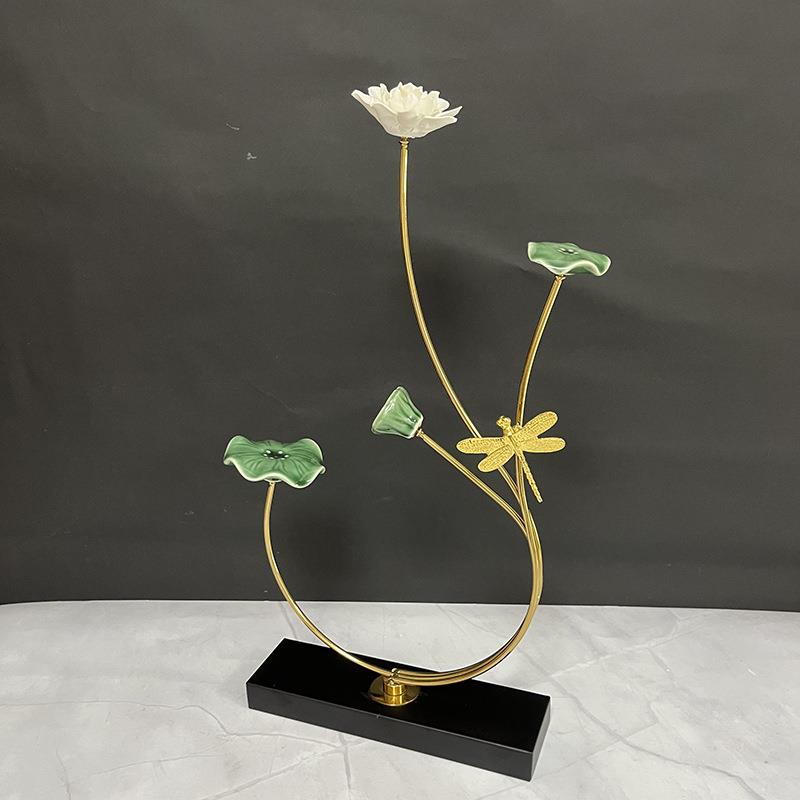 创意荷花摆件新中式铁艺陶瓷莲花工艺品家居客厅玄关电视柜装饰品