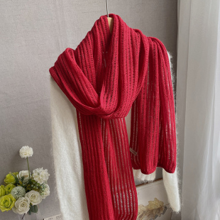 羊毛针织围巾女秋冬长款披肩简约纯色立体感镂空条纹保暖围脖红色