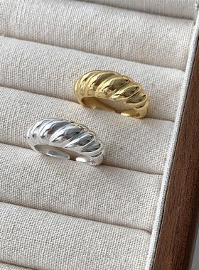 欧美925通体纯银ins复古风波浪重工牛角包戒指极简立体螺纹戒子潮