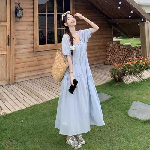 大码女装小众设计感方领